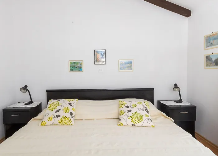 Mare Apartament *