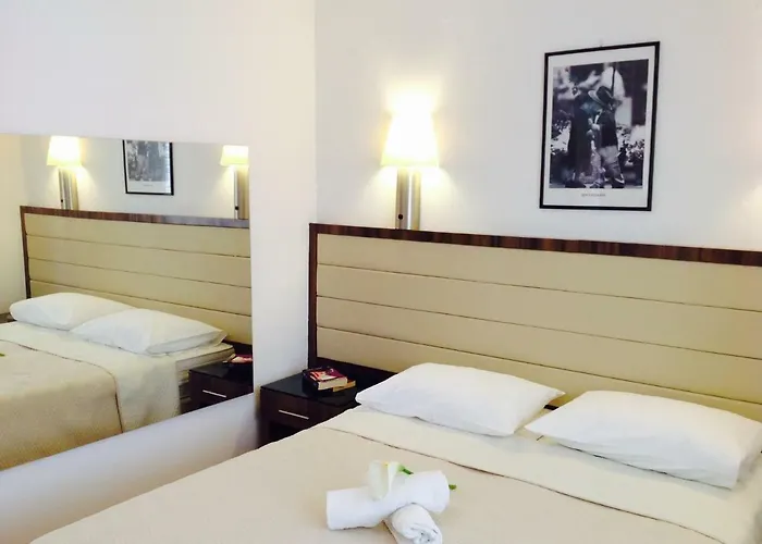 Mare Apartament *