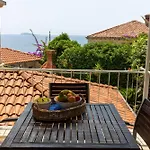 شقة Mare